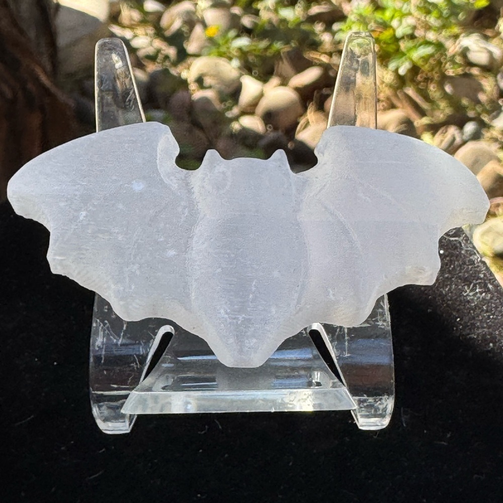 Selenite Bat Crystal, Larvakite Skull. Coffins. Halloween Bundle. - Picture 4 of 5